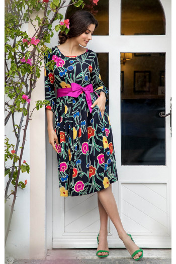 Rochie elegantă din viscoză cu cadere delicată